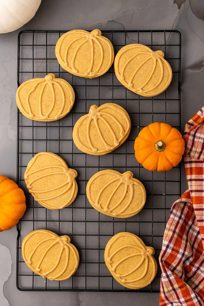 Maple Glazed Pumpkin Cookies