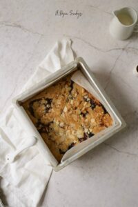 Cherry Bakewell Blondies