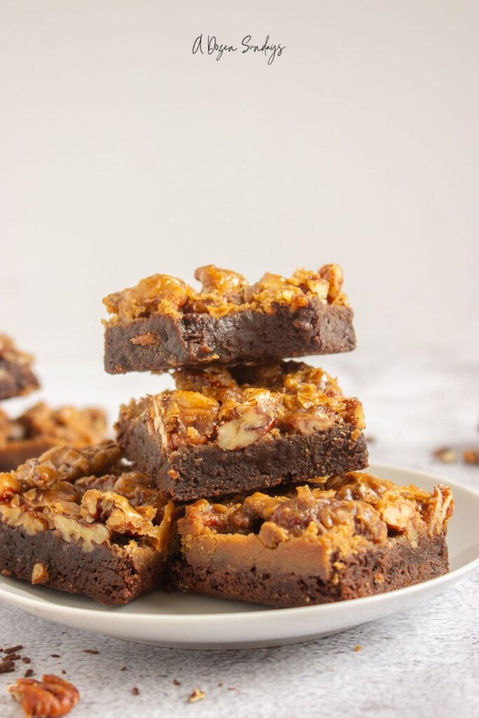 Pecan pie brownies