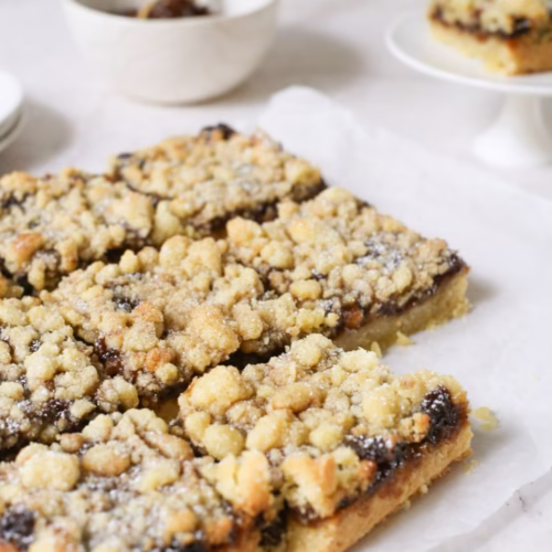 Mince Pie Crumble Slice